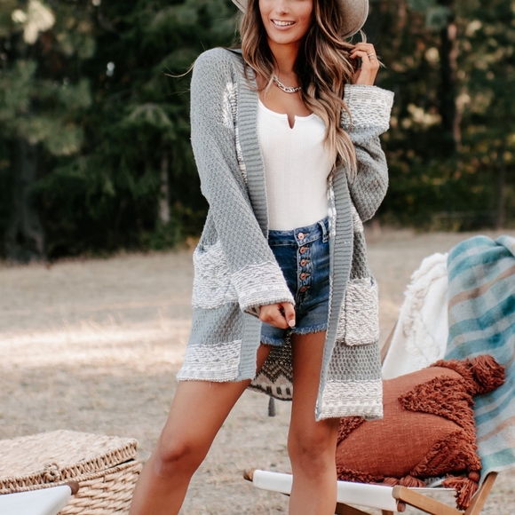 LOVERICHE Chic Gray Knitted Kimono Cardigan - Picture 9 of 9